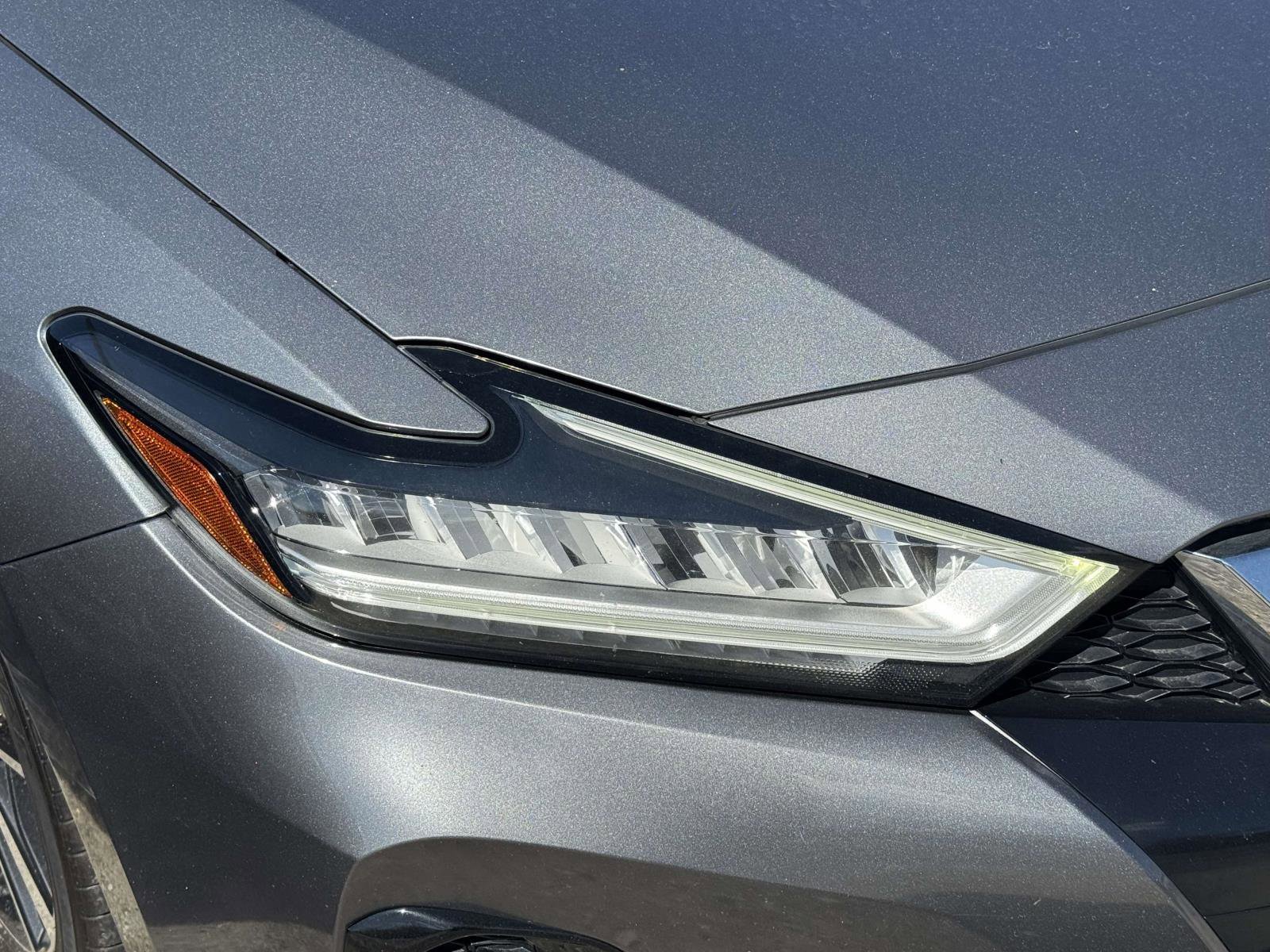 Used 2020 Nissan Maxima 3.5 SV w/ Floor Mat Group FWD image 6
