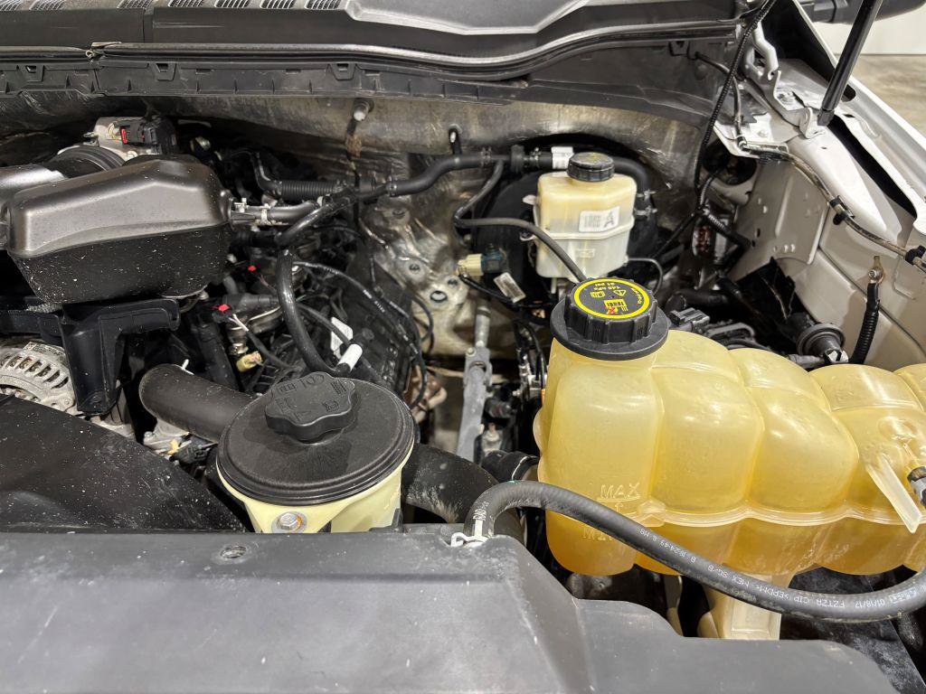 Used 2017 Ford F250 XL w/ Power Equipment Group AWD/4WD image 25