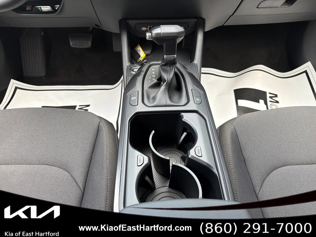 New 2026 Kia K4 FWD image 26