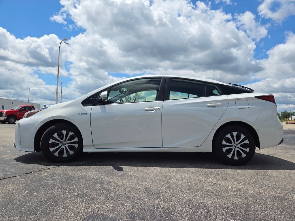 Used 2019 Toyota Prius XLE AWD/4WD image 23