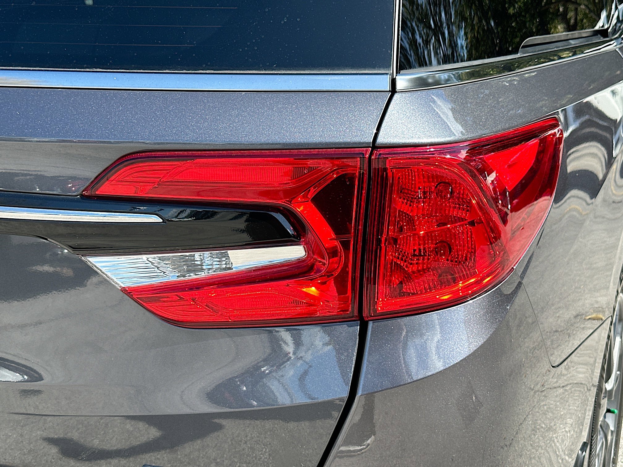 Used 2024 Honda Odyssey Elite image 35