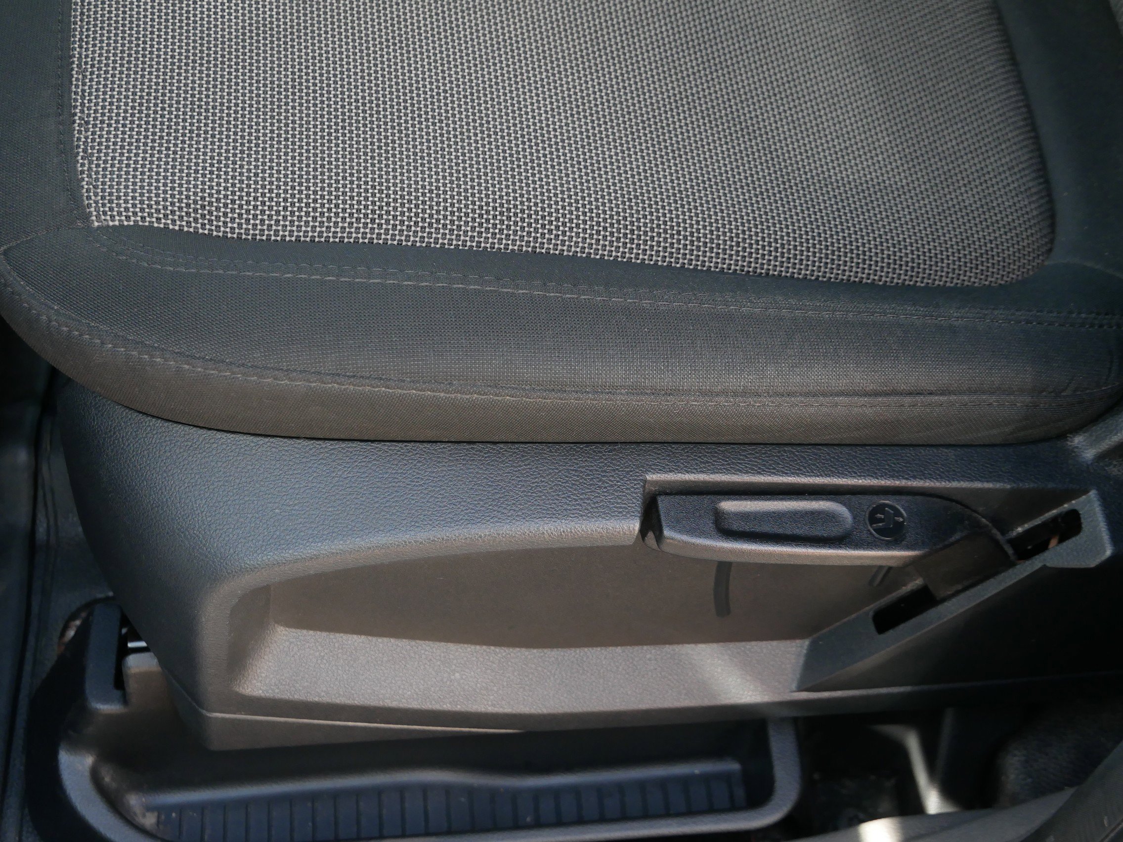 Certified 2023 Ford Transit Connect XL image 9