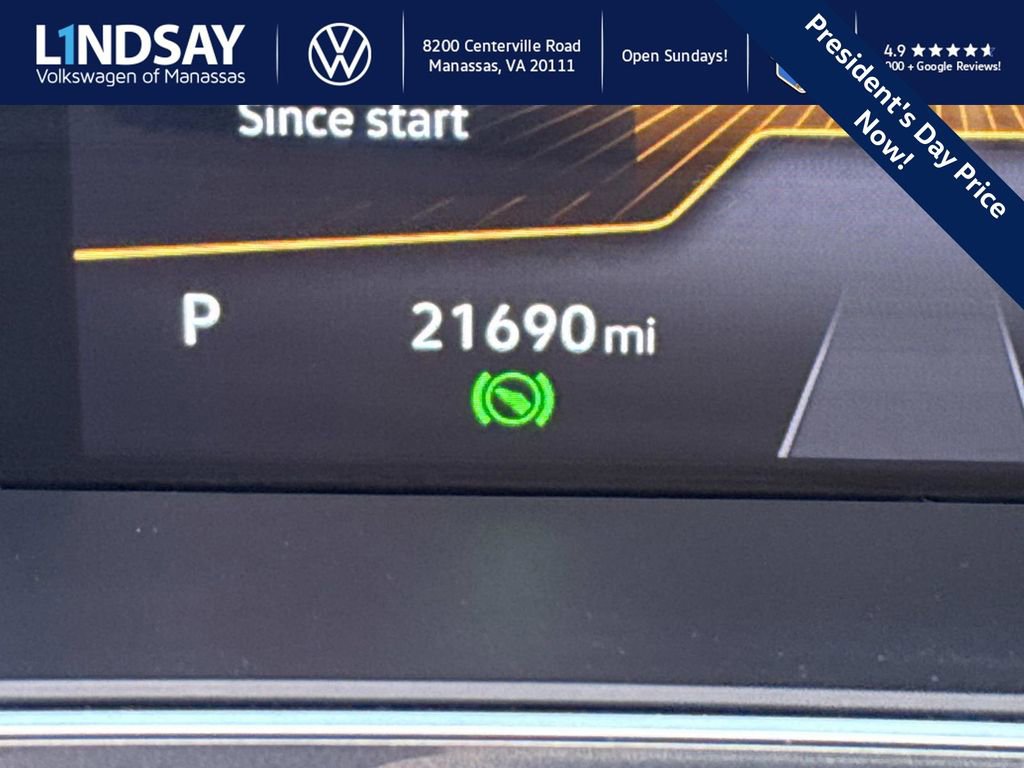 Used 2024 Volkswagen Tiguan SE R-Line image 24