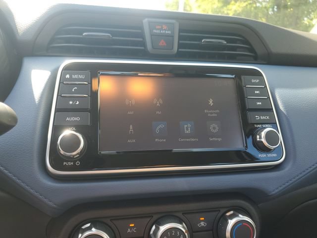 Certified 2025 Nissan Versa SV w/ Trunk Package FWD image 20