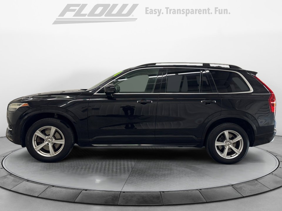 Used 2017 Volvo XC90 T5 Momentum w/ Vision Package FWD image 5