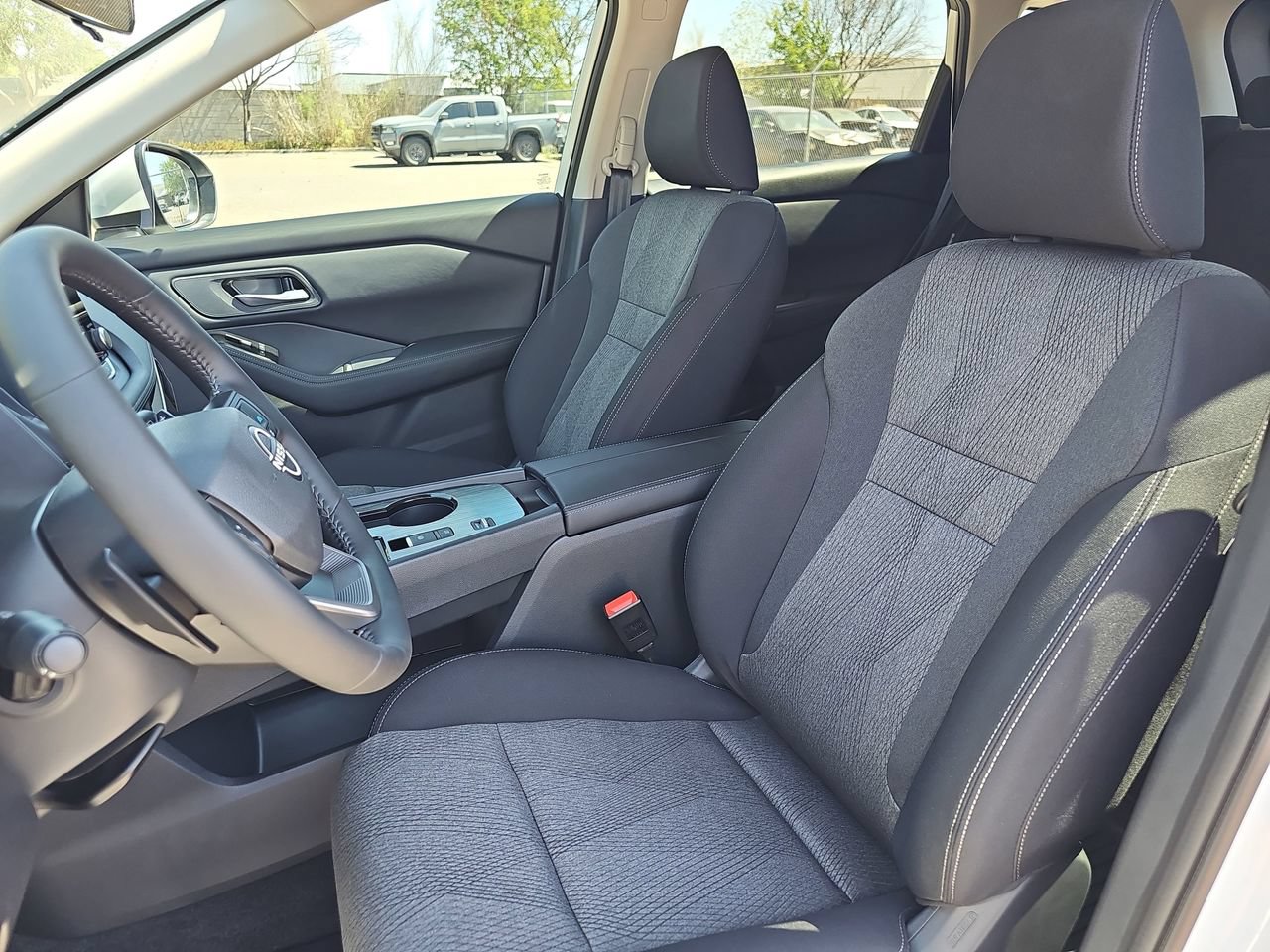 New 2026 Nissan Rogue SV FWD image 17
