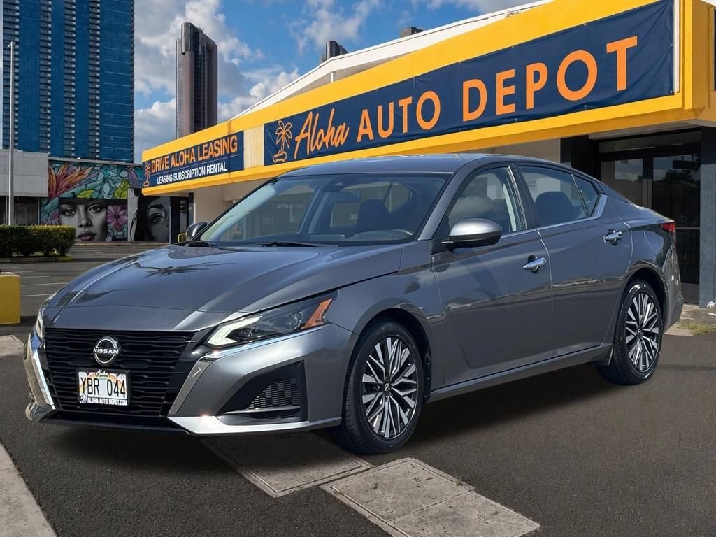 Used 2023 Nissan Altima 2.5 SV