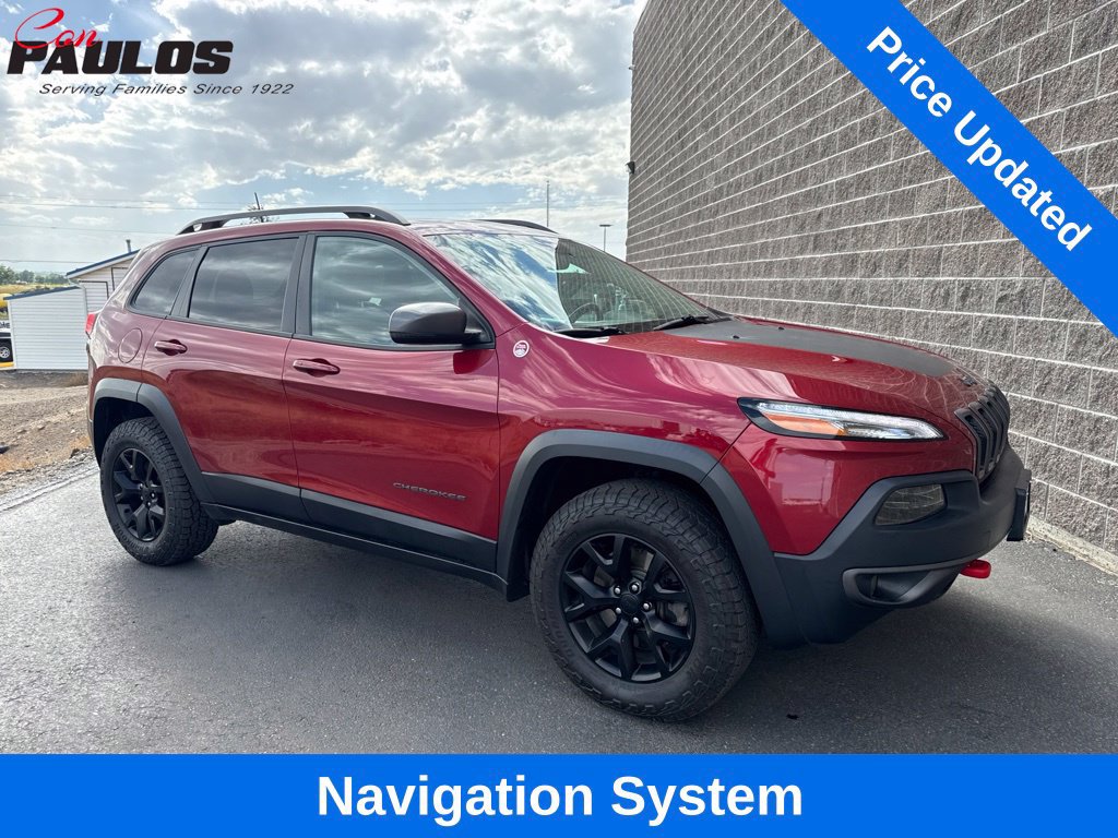 Used 2017 Jeep Cherokee Trailhawk AWD/4WD image 1
