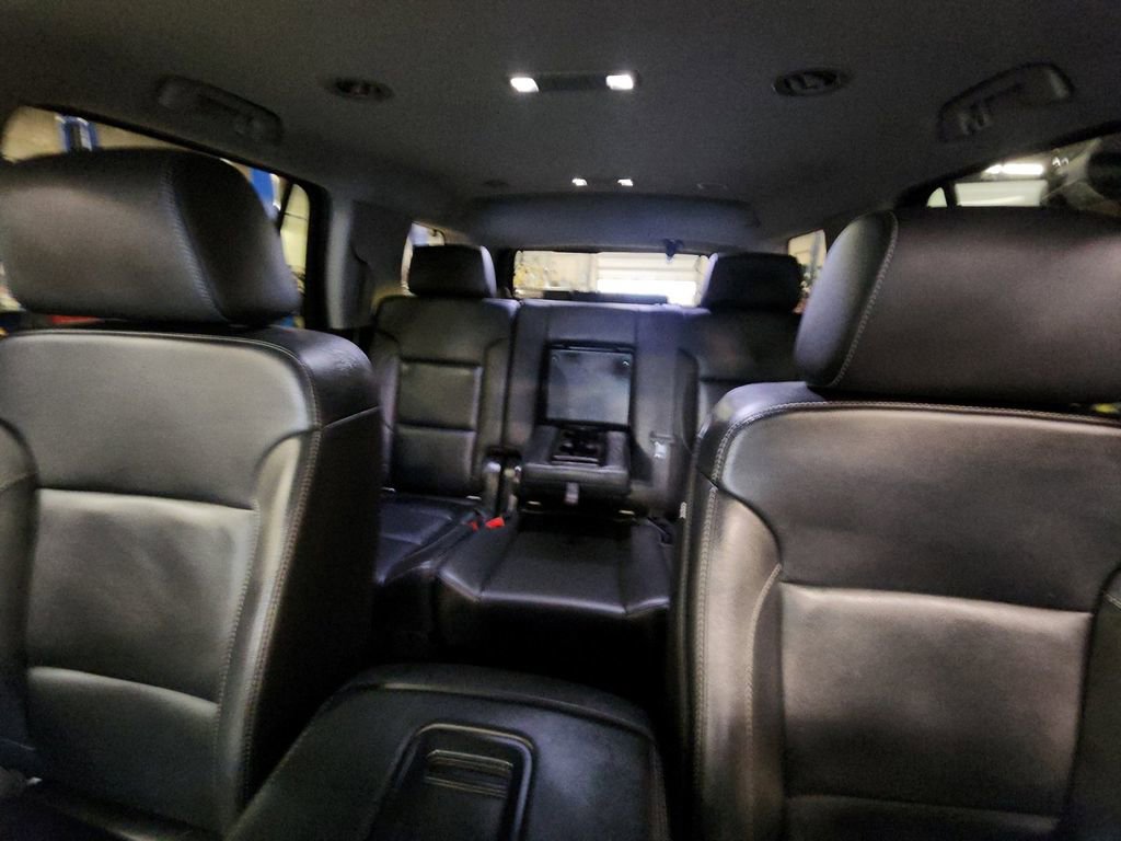 Used 2019 Chevrolet Tahoe LT image 34