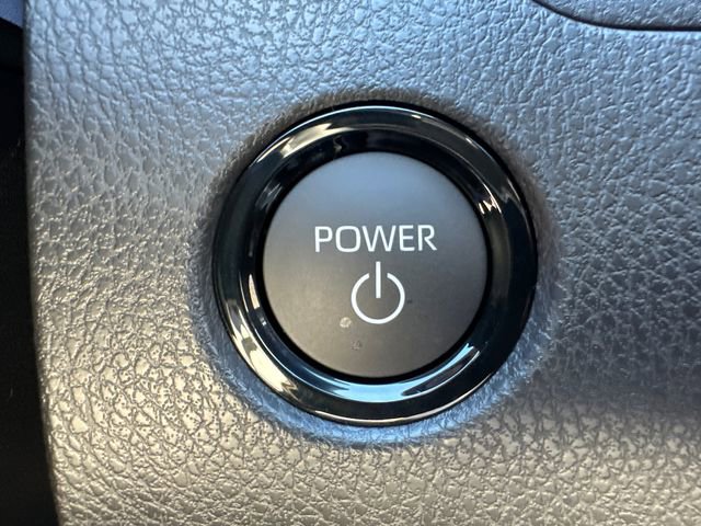 New 2026 Toyota Camry SE image 28