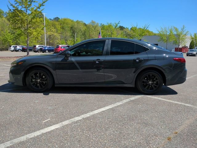 Used 2026 Toyota Camry LE FWD image 7