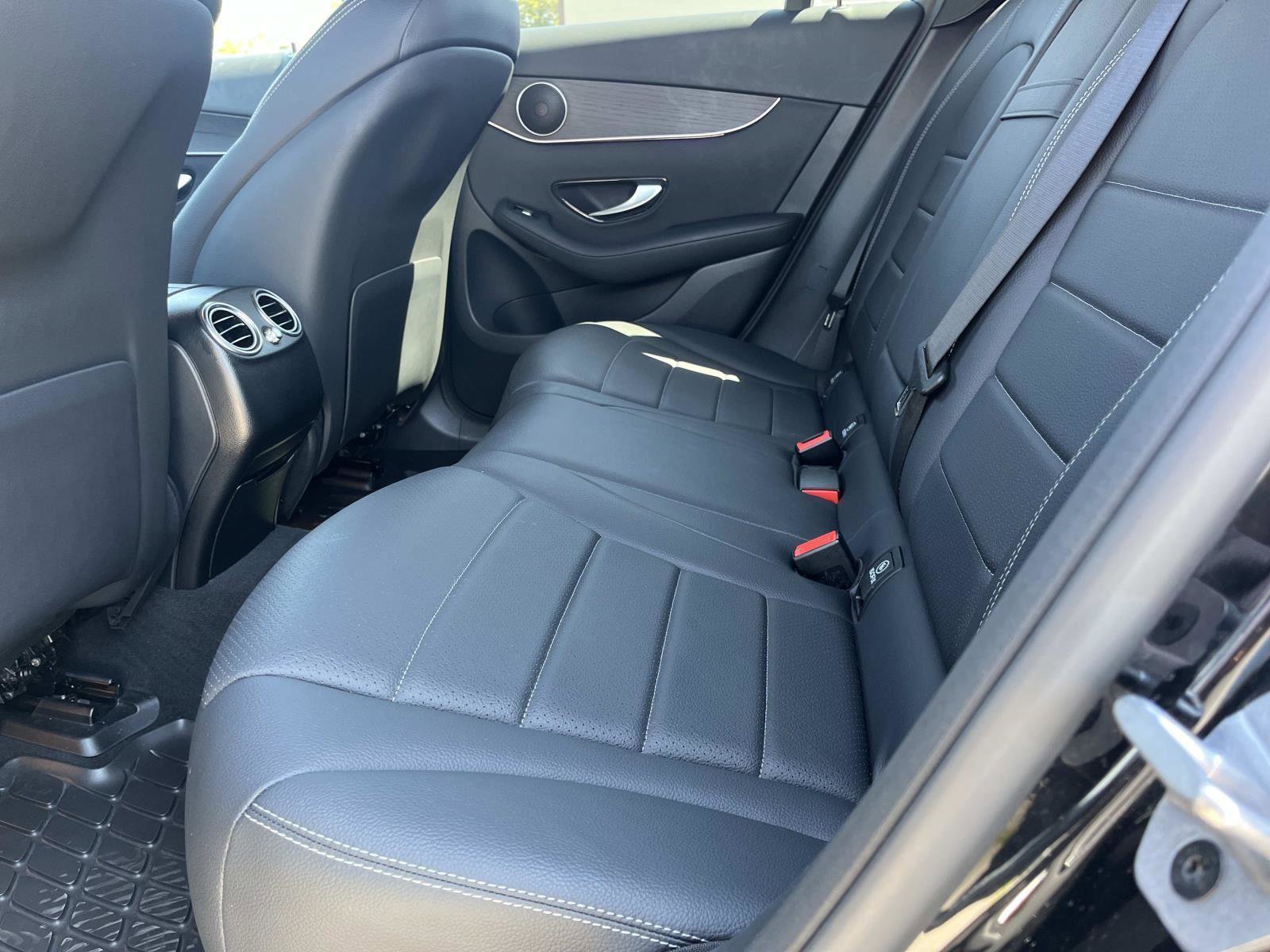 Certified 2022 Mercedes-Benz GLC 300 image 17