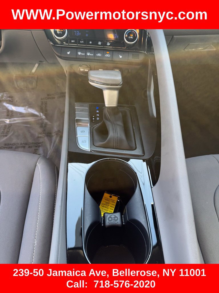 Used 2023 Hyundai Elantra SEL w/ Convenience Package FWD image 21