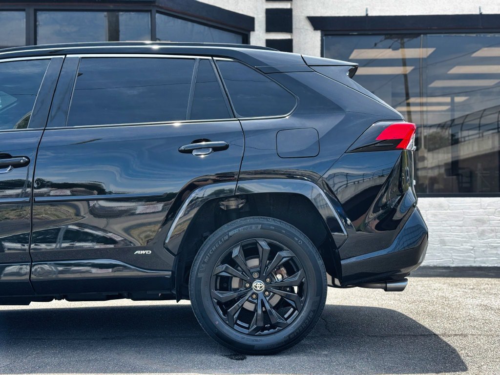 Used 2022 Toyota RAV4 SE w/ Convenience Package AWD/4WD image 15