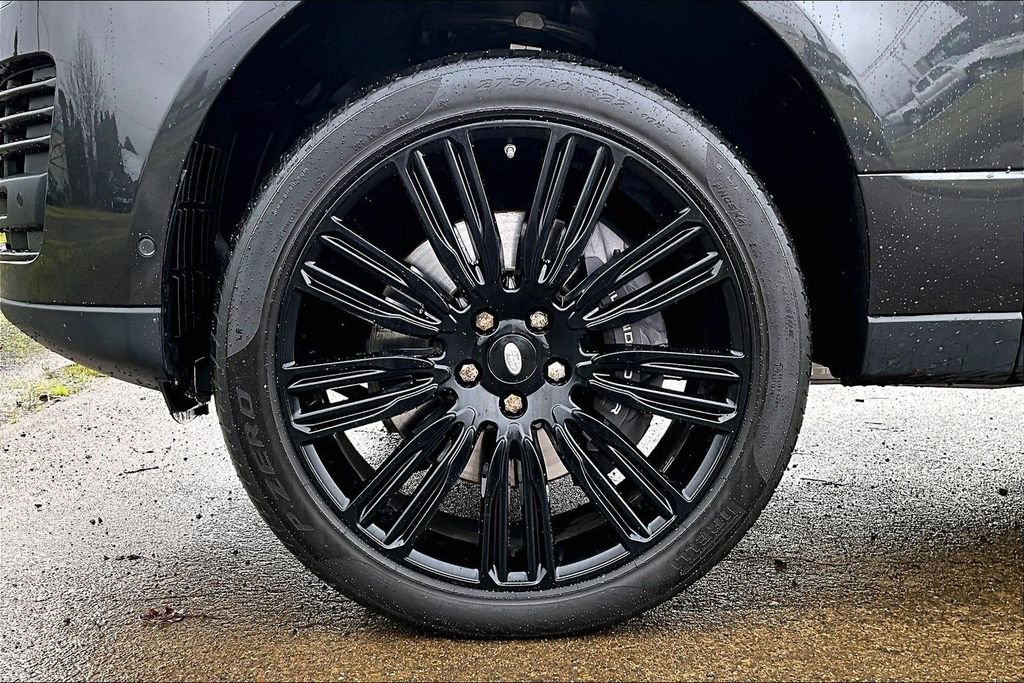 Used 2021 Land Rover Range Rover P525 Westminster Edition LWB image 12