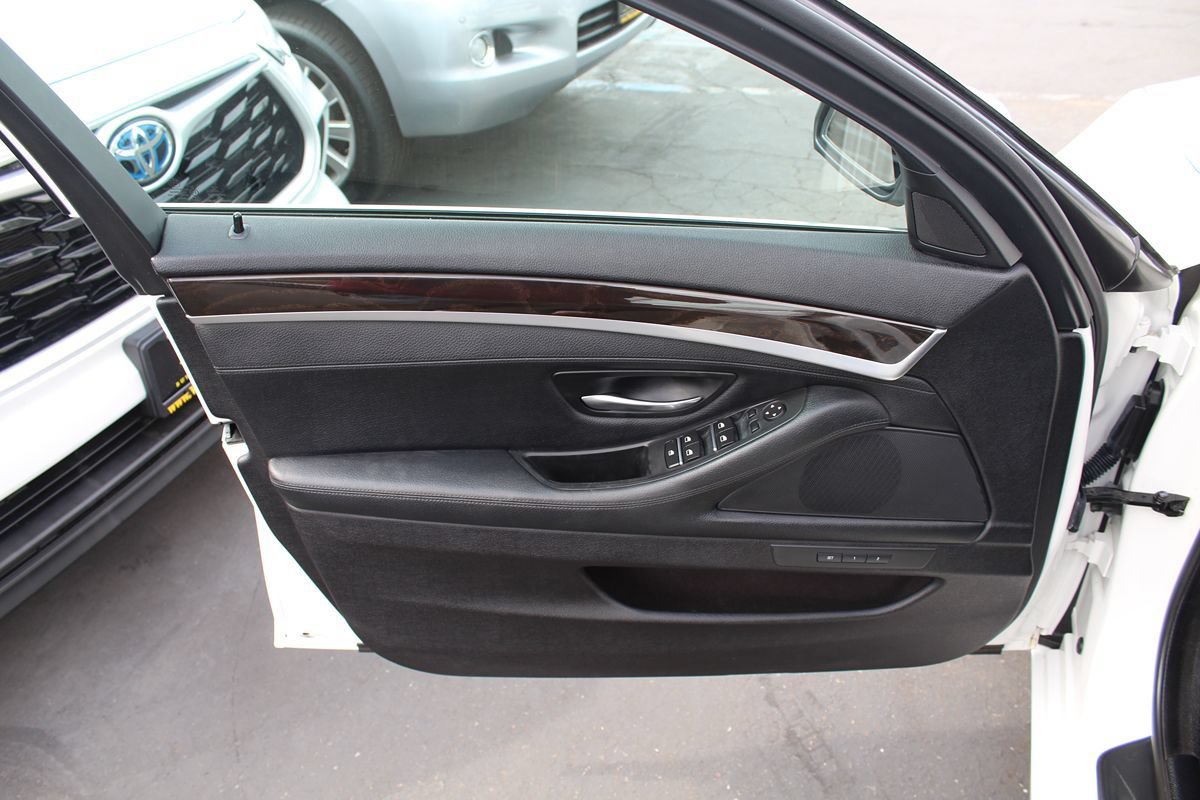 Used 2015 BMW 535i Sedan RWD image 17