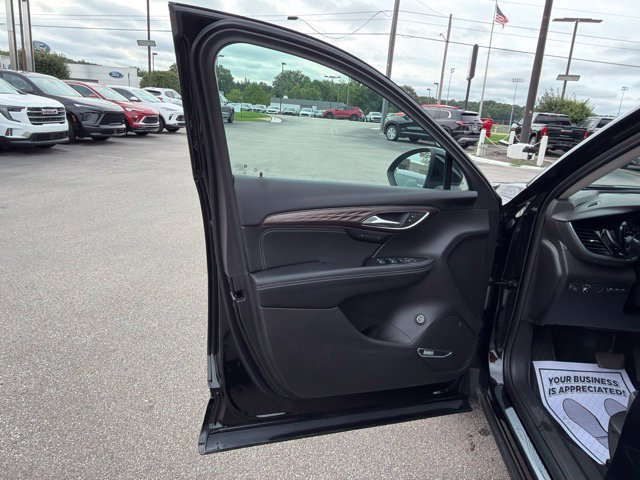 Certified 2023 Buick Envision Avenir AWD/4WD image 12