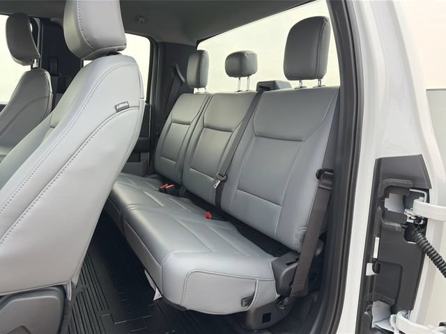 New 2026 Ford F250 XL w/ XL Chrome Package AWD/4WD image 24