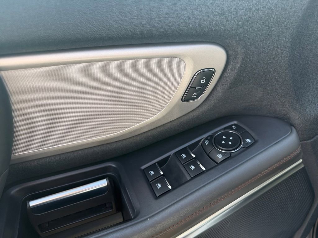 Used 2025 Ford Expedition Max Active image 29