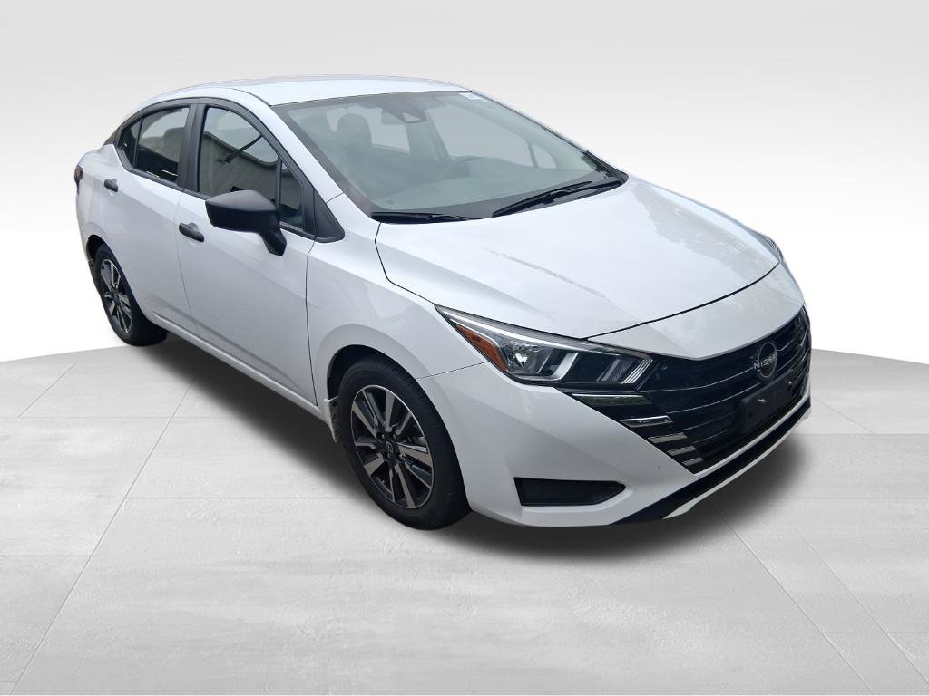 Used 2024 Nissan Versa S w/ S Plus Package FWD image 3