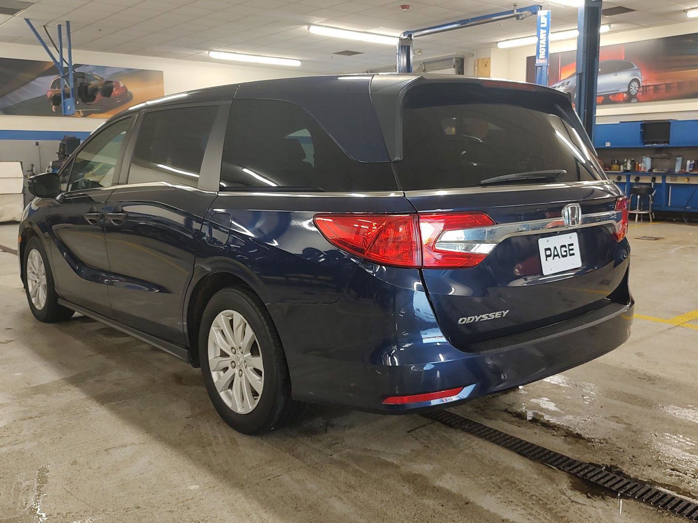 Used 2019 Honda Odyssey LX image 23