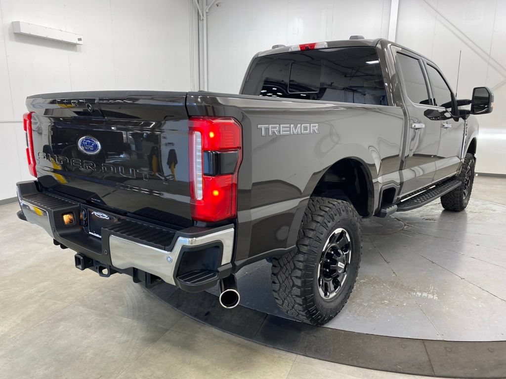 Used 2025 Ford F250 Lariat w/ Lariat Ultimate Package AWD/4WD image 7