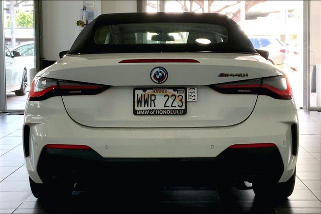 Certified 2023 BMW M440i Convertible w/ Premium Package RWD image 4