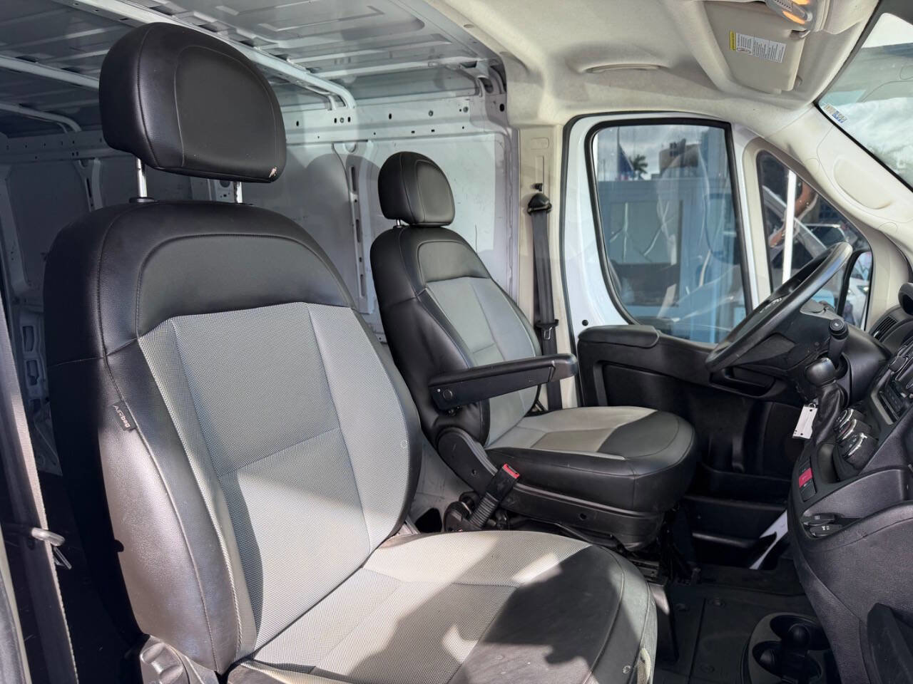 Used 2019 RAM ProMaster 1500 image 14
