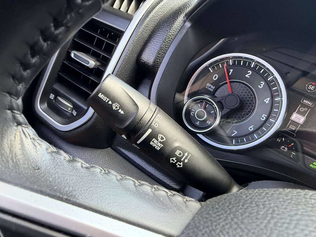 Used 2023 RAM 1500 Big Horn AWD/4WD image 35
