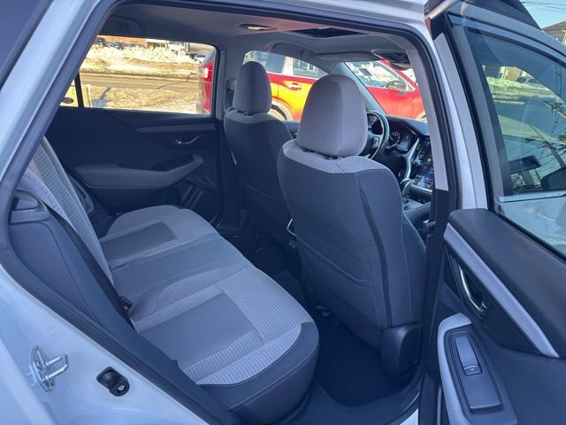 Used 2022 Subaru Outback Premium AWD/4WD image 12