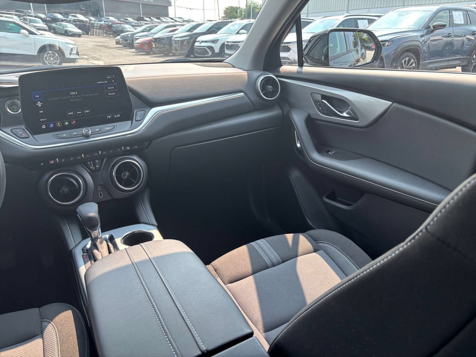 Used 2026 Chevrolet Blazer LT FWD image 30