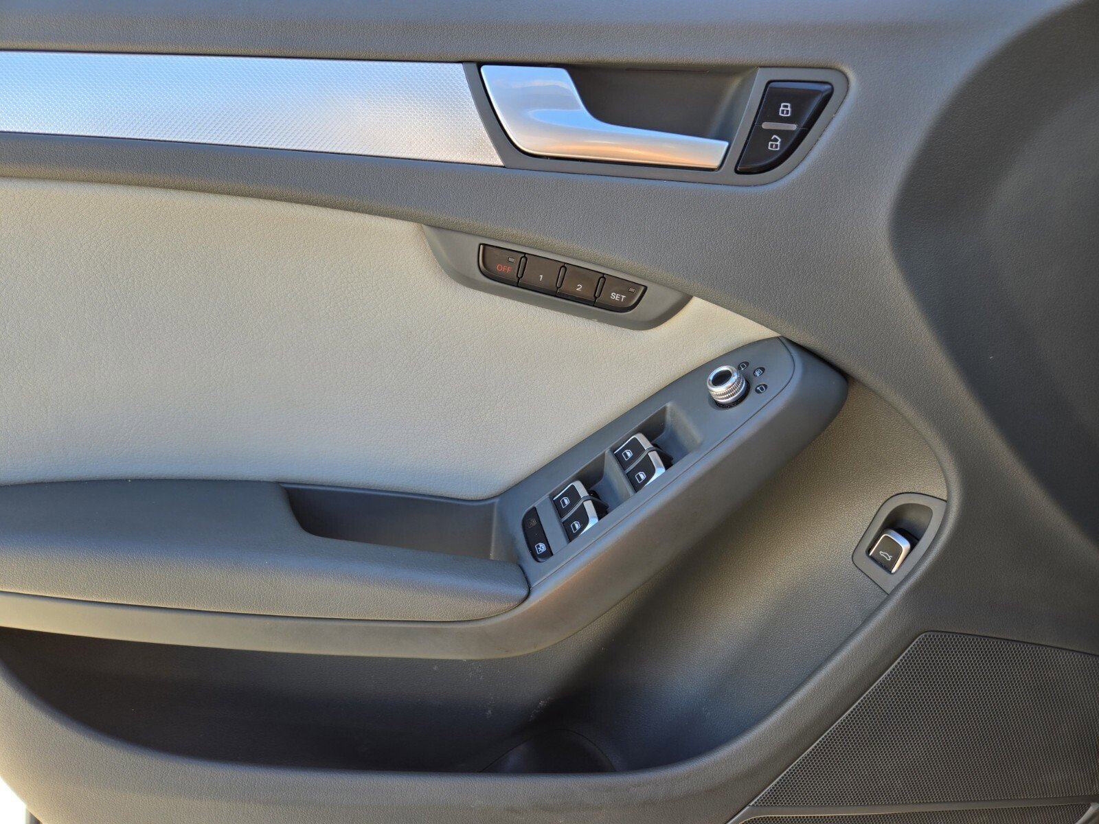 Used 2014 Audi A4 2.0T Premium Plus image 15