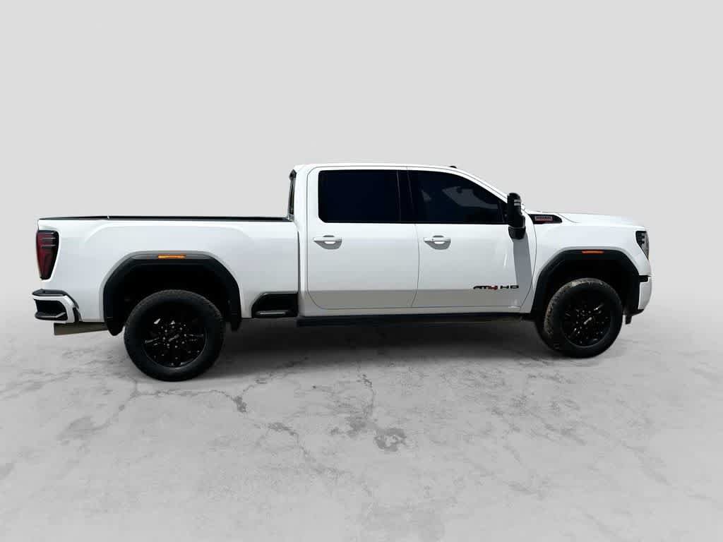 Used 2025 GMC Sierra 2500 AT4 w/ AT4 Premium Plus Package AWD/4WD image 9