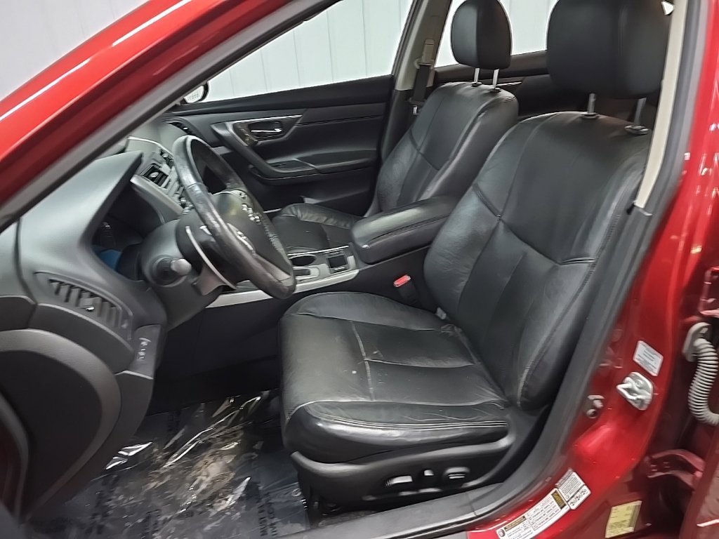 Used 2015 Nissan Altima 3.5 SL FWD image 31