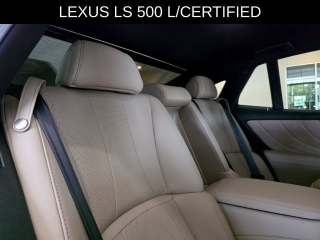 Used 2023 Lexus LS 500 w/ Accessory Package (Z1) RWD image 14