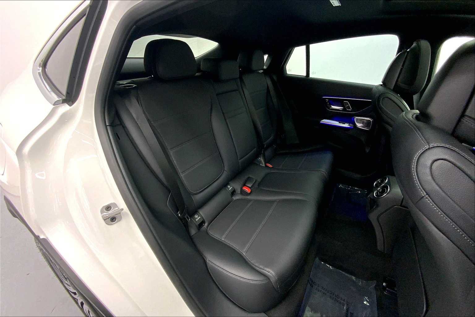 Used 2026 Mercedes-Benz GLC 300 4MATIC image 13