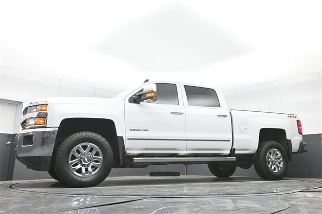 Used 2019 Chevrolet Silverado 2500 LTZ w/ Duramax Plus Package image 38