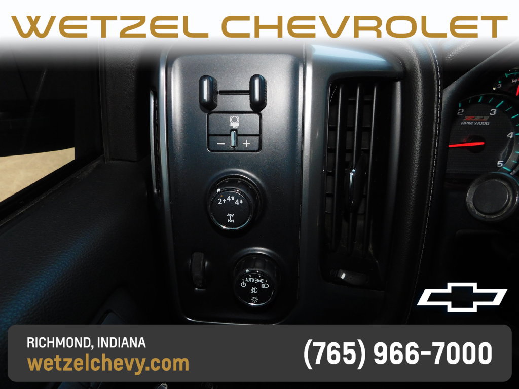 Used 2017 Chevrolet Silverado 2500 LTZ w/ Duramax Plus Package AWD/4WD image 29