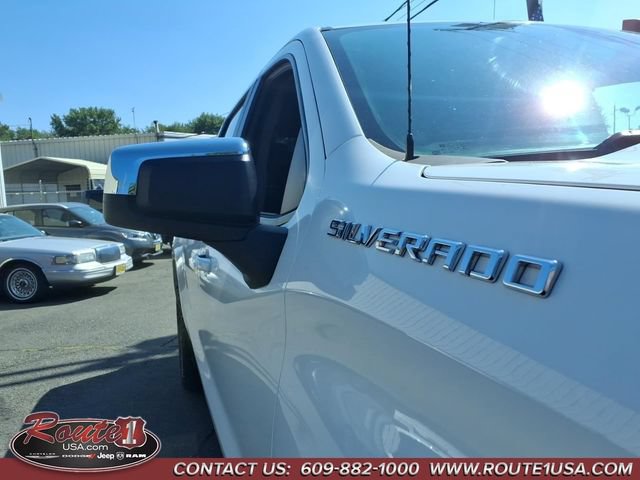 Used 2022 Chevrolet Silverado 1500 LT AWD/4WD image 11