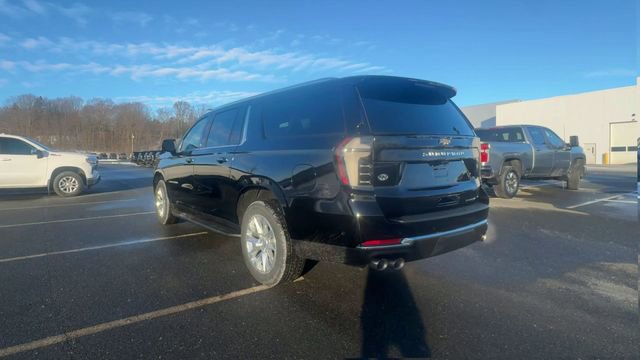 New 2026 Chevrolet Suburban Premier image 9