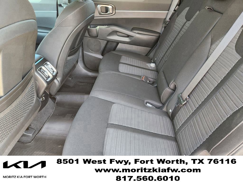 New 2026 Kia Sorento LX FWD image 19