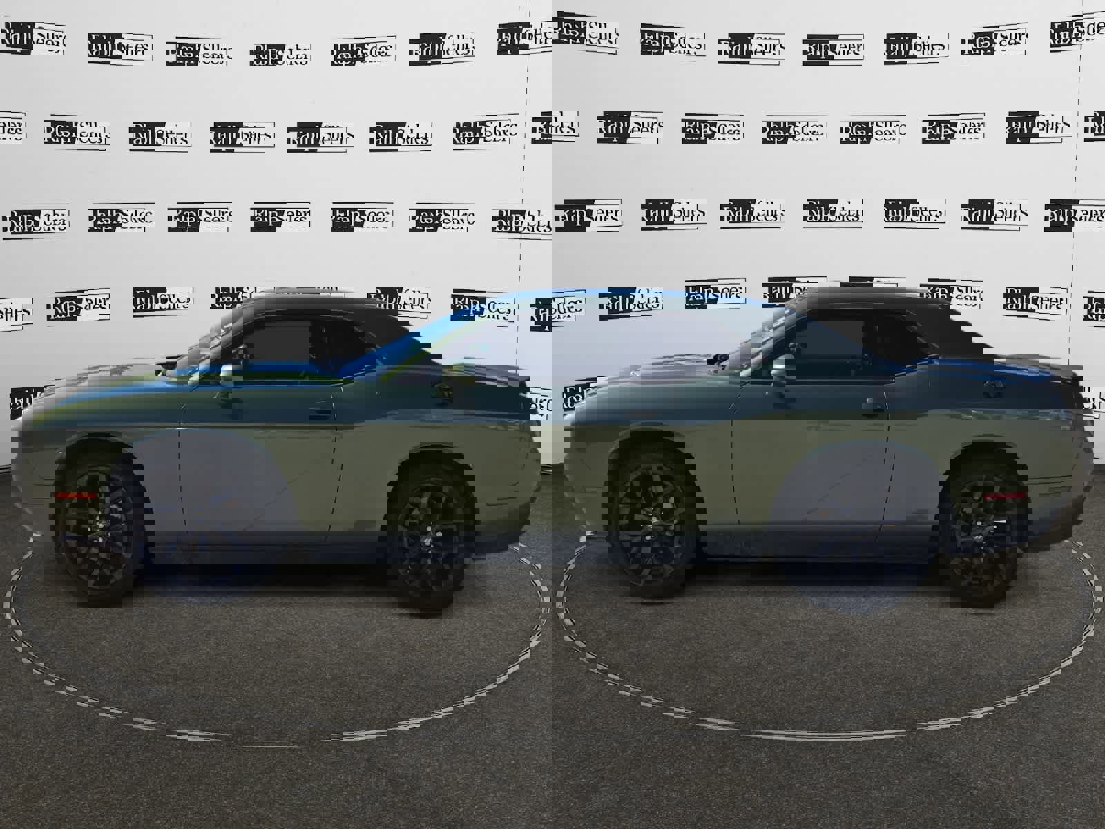 Certified 2022 Dodge Challenger SXT w/ Blacktop Package image 3