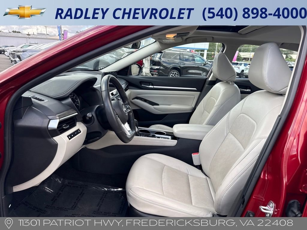 Used 2024 Nissan Altima 2.5 SL image 3