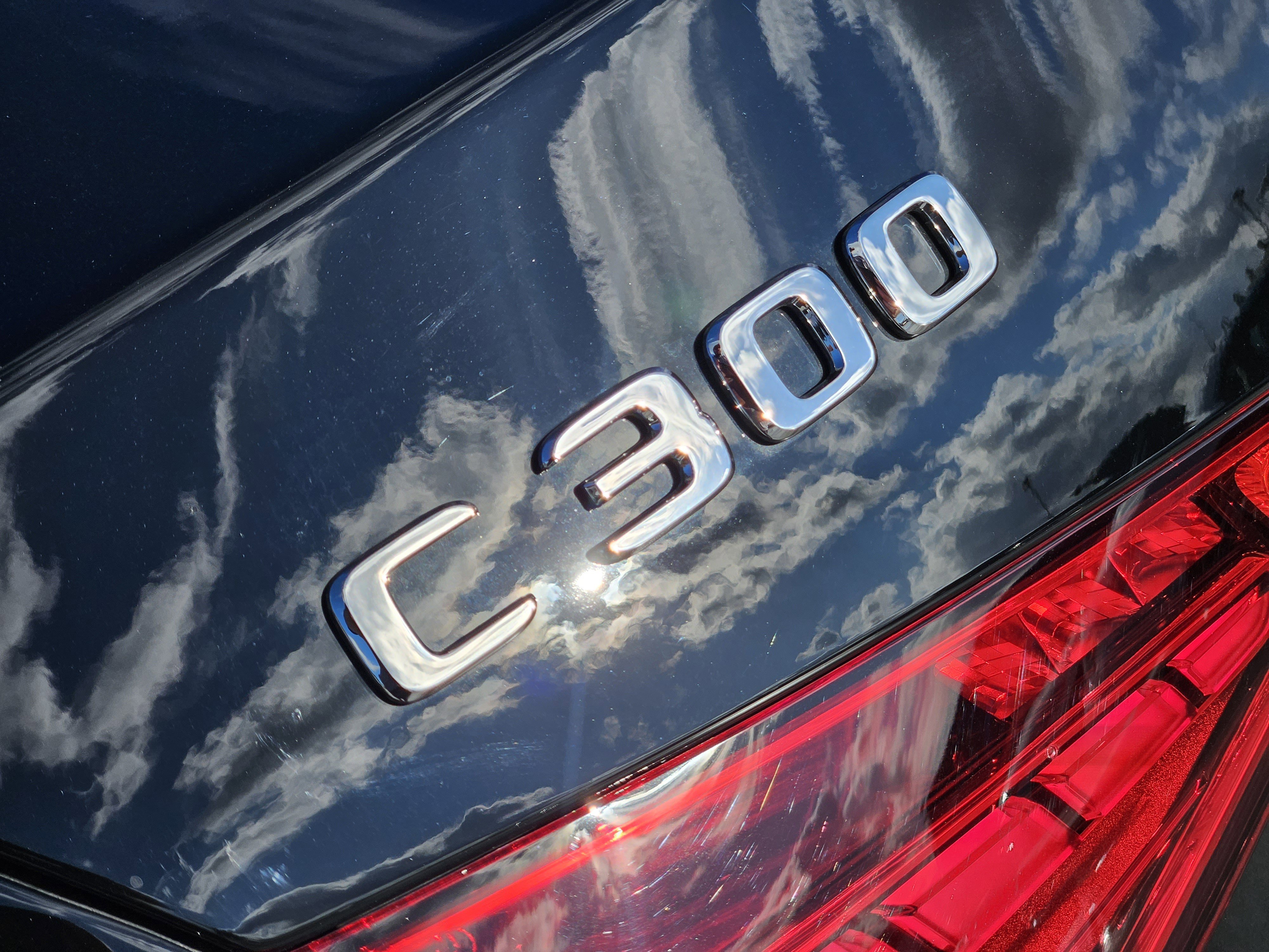 Used 2025 Mercedes-Benz C 300 Sedan image 12