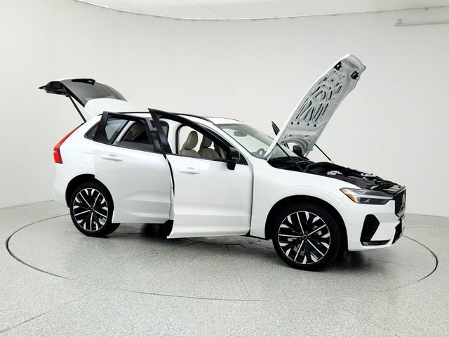 New 2026 Volvo XC60 B5 Ultra w/ Protection Package Premier image 10