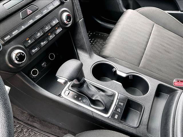 Used 2022 Kia Sportage LX AWD/4WD image 15