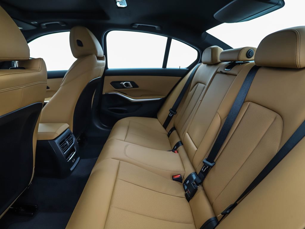 New 2026 BMW 330i xDrive Sedan w/ Premium Package image 22