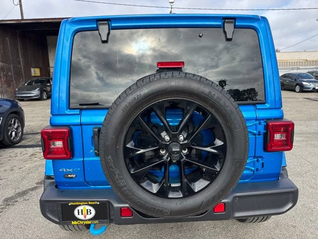 Used 2024 Jeep Wrangler Unlimited Sahara AWD/4WD image 6