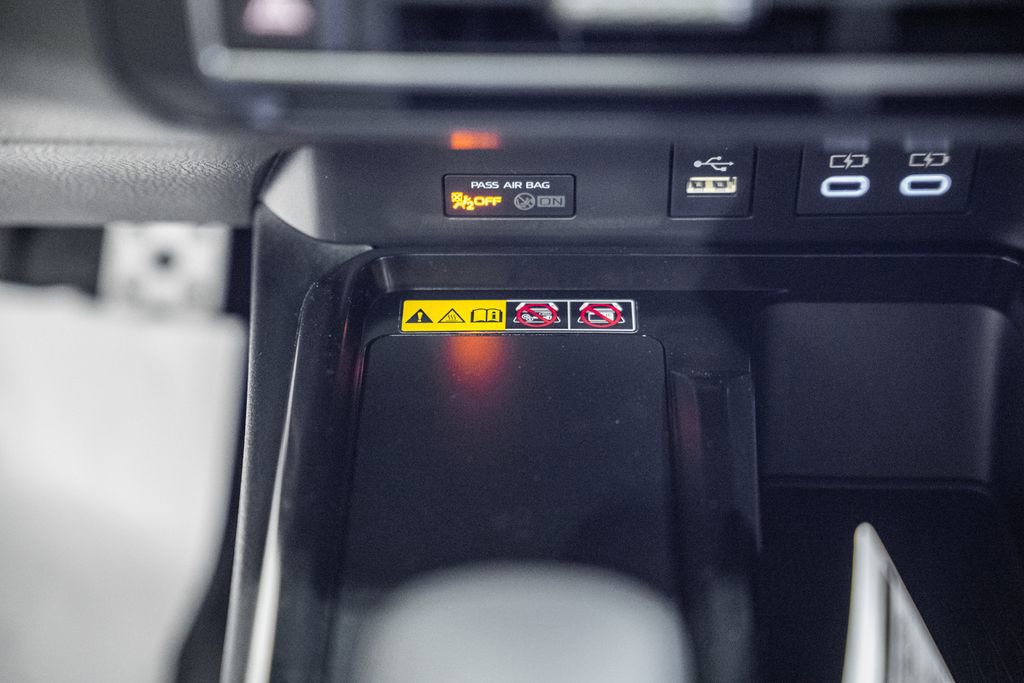 New 2026 Toyota Camry SE image 24