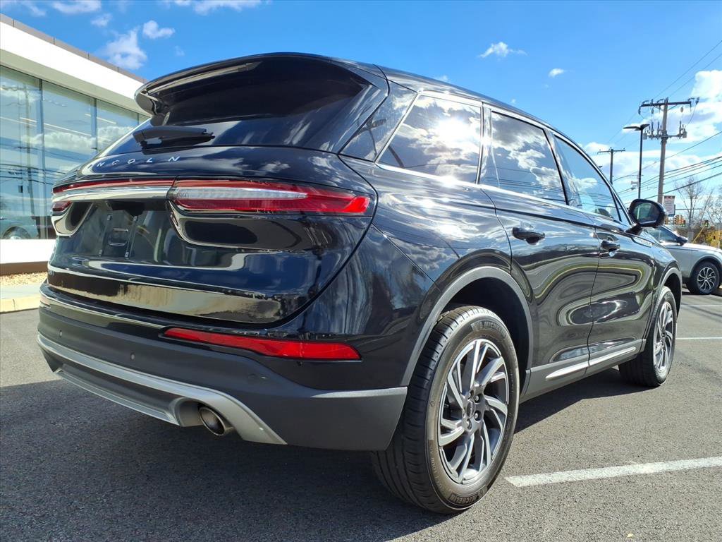 Certified 2023 Lincoln Corsair AWD w/ Equipment Group 101A image 37